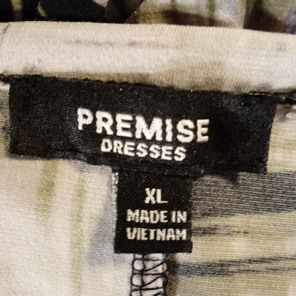 Premise Cowell Neck Half Sleeve Sheath Dress - Picture 6 of 12